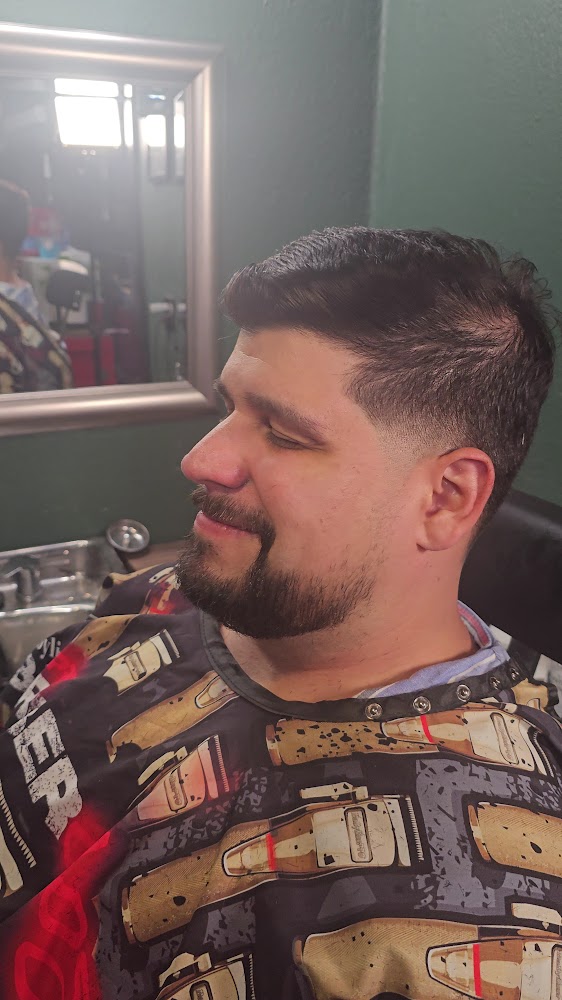 Rob & Bigs Fade Factory view 4
