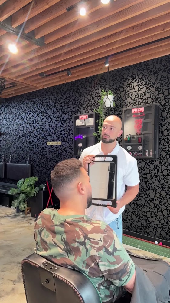 HQ Barbershop view 4