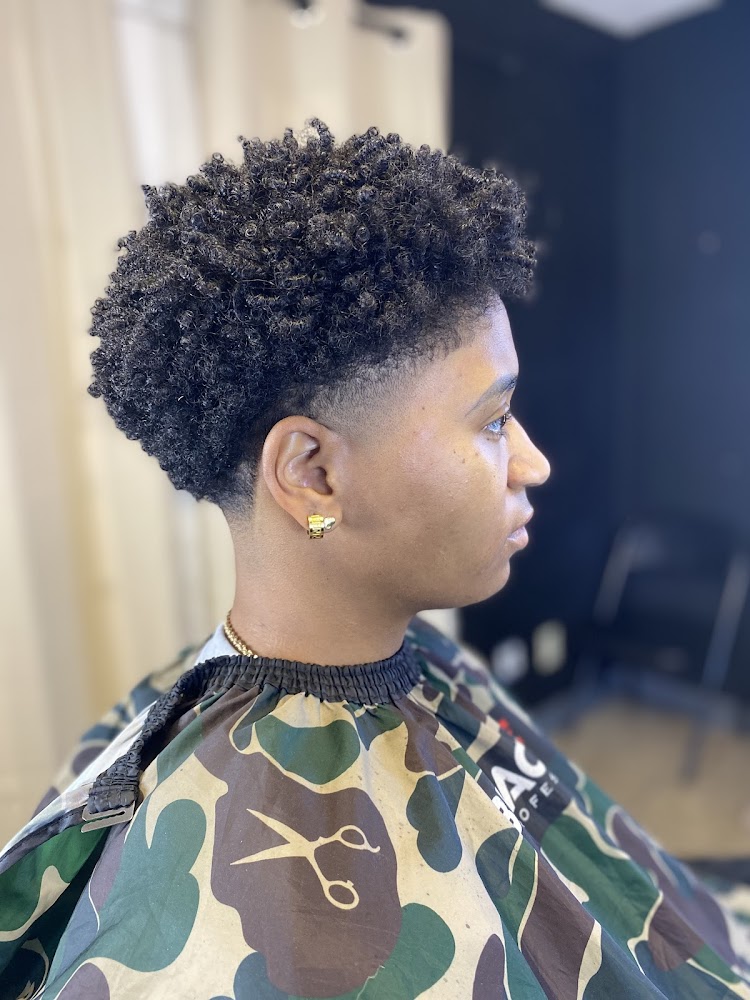 Chaz The Barber view 3