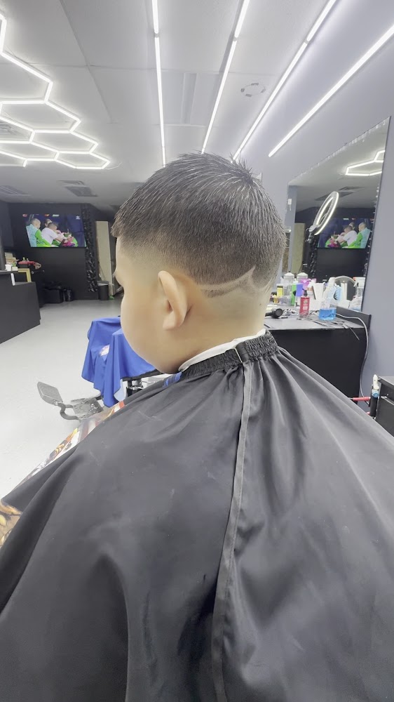 El Imperio Barbershop view 3