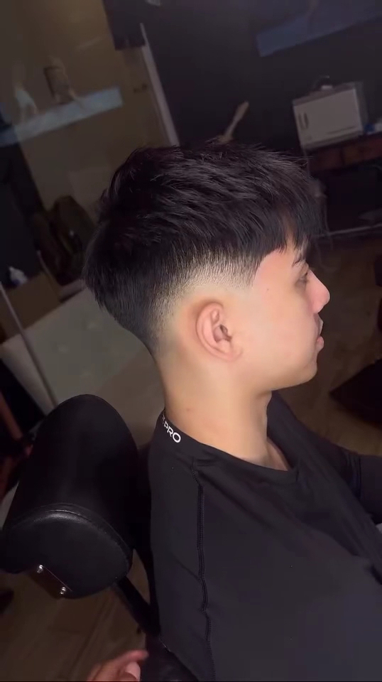 Servants Barbershop view 3