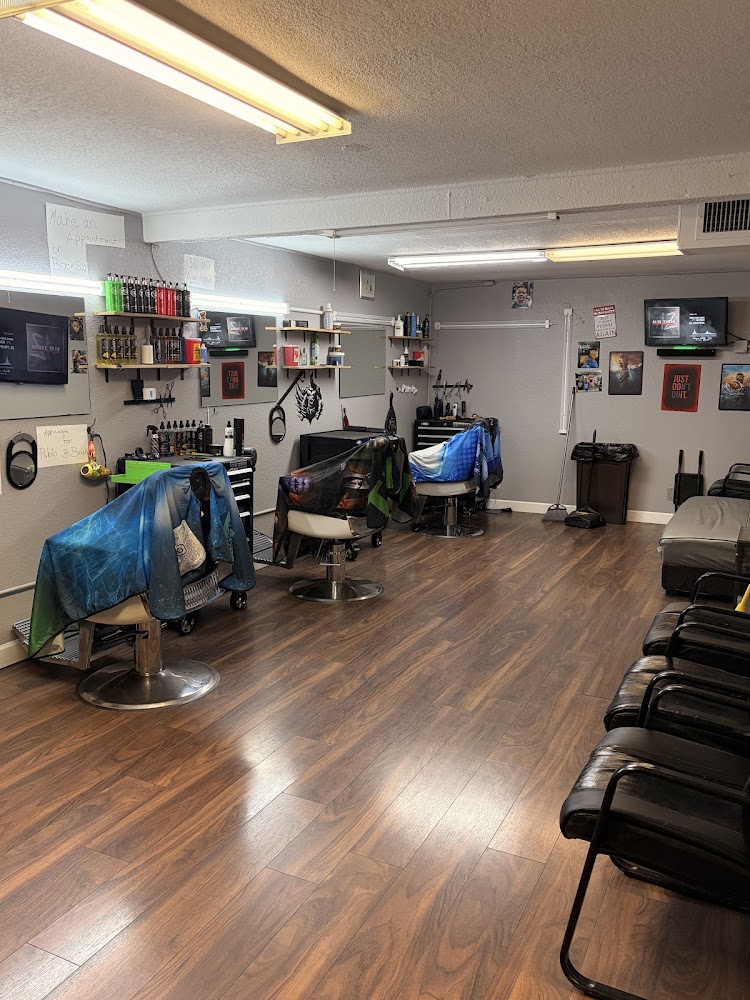 Pepe Le Barbershop view 5