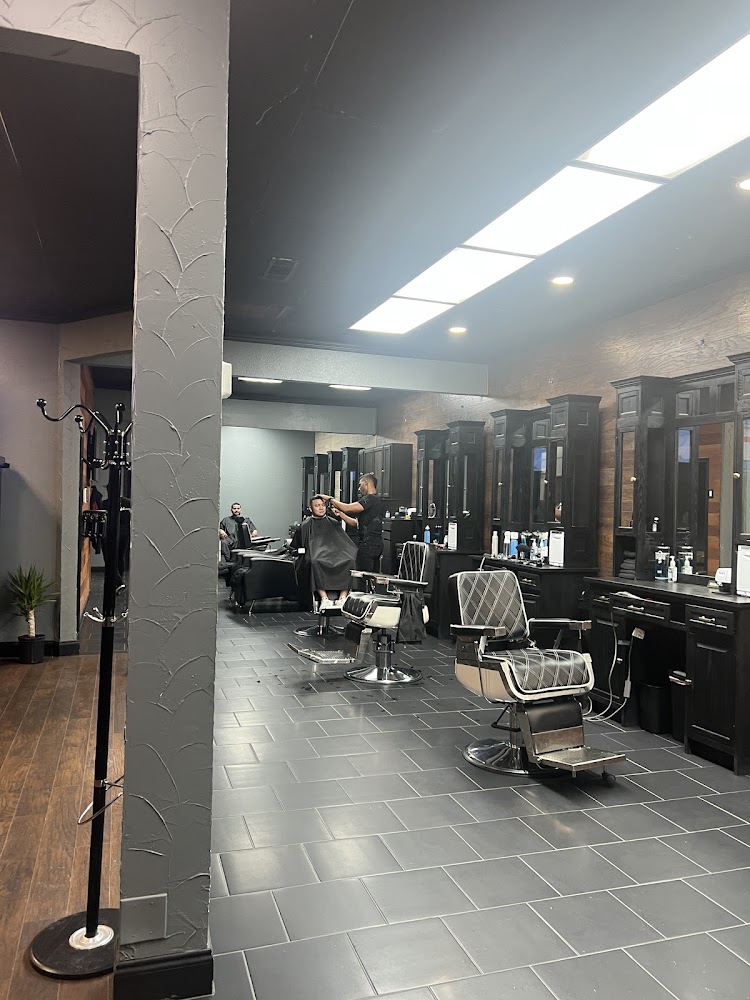 EXCLUSIVE MEN’S GROOMING Barber/Grooming spa view 2