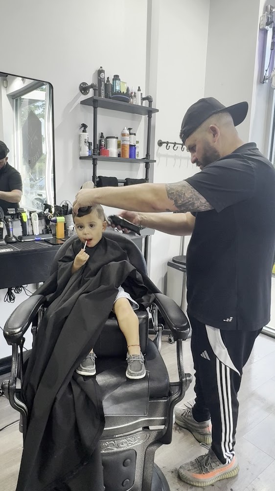 Art & Style BarberShop view 4