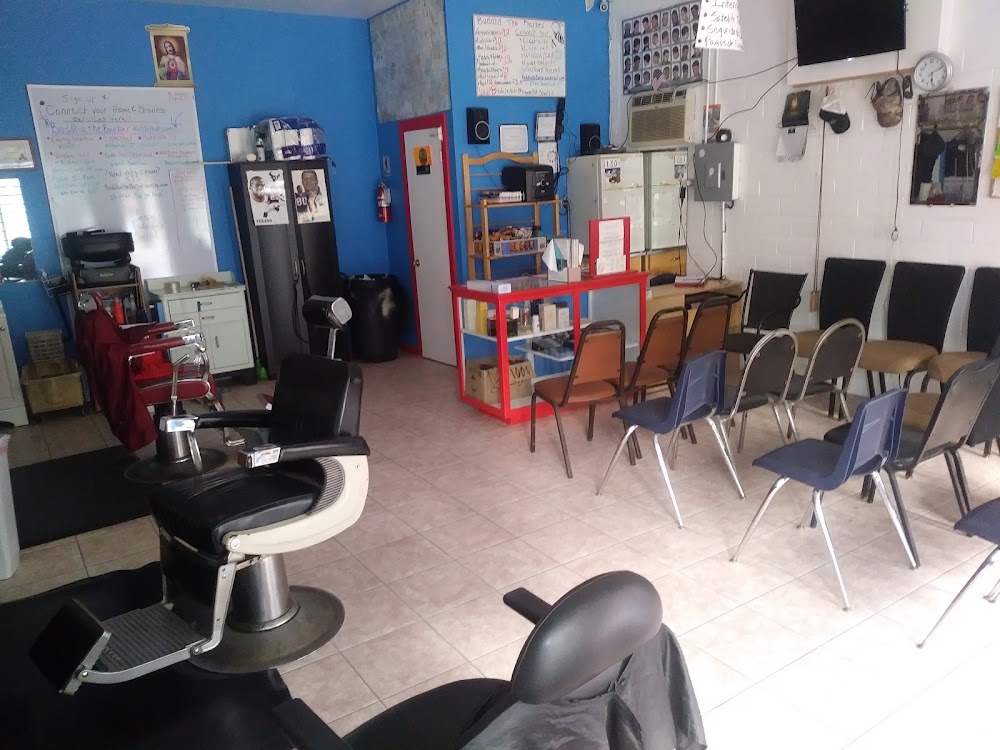 Buddha the barber's Barbershop view 3