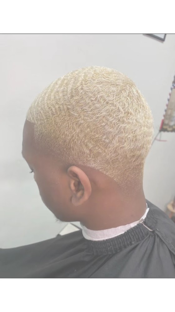 The Barber's Corner LLC. {Inside the Tuscany Village Salons building} view 3