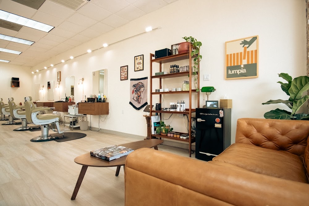 Monarch Barbershop view 3
