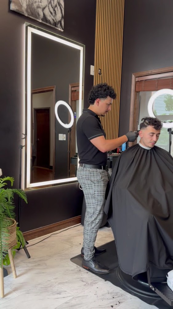 Ben’s Luxe Barber view 5