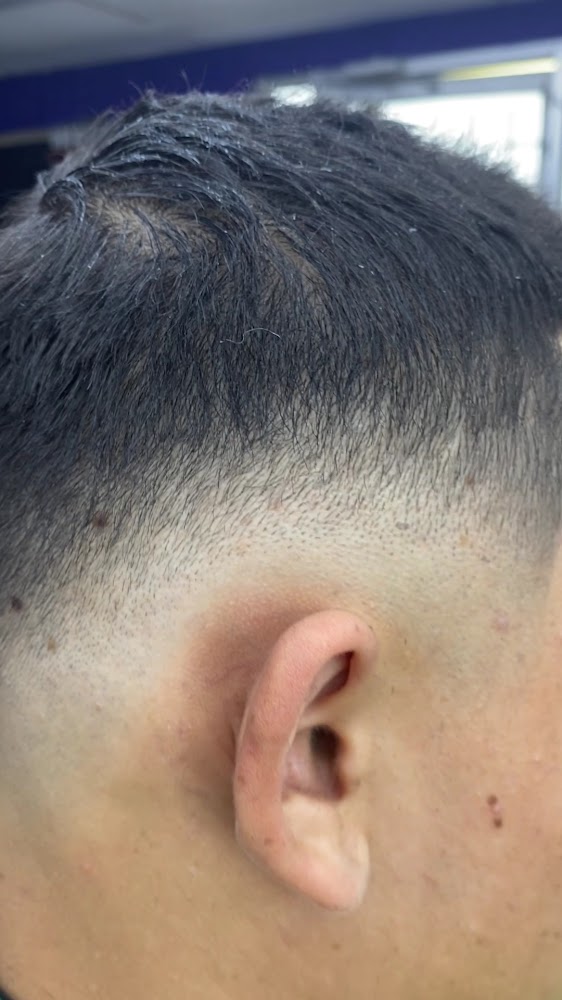 Bravo Barbershop and Tattoo Houston view 5