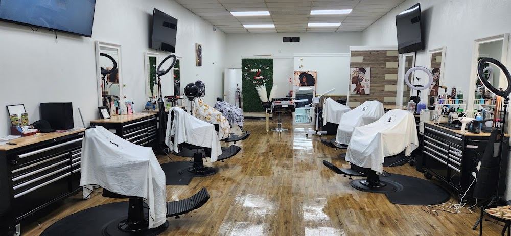 Zfadez21 Barbershop & Salon 15+ Years Experienced view 5