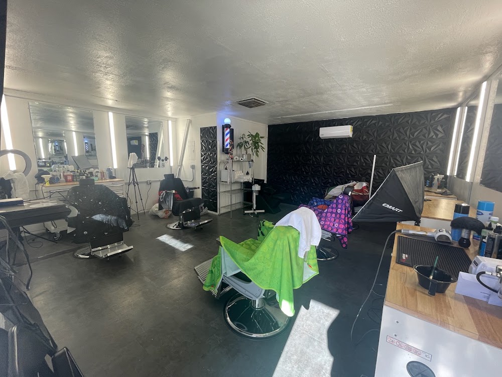 Blendz Barbershop & Studio view 3