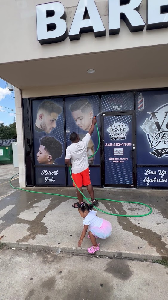 V & W Fashion Barber Shop view 5