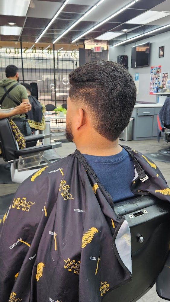 Nathan’s Barber Shop view 3