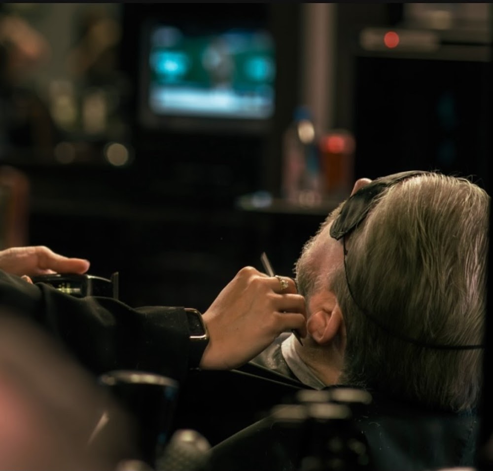 The Gentry Executive Cuts and Shaves – River Oaks view 4