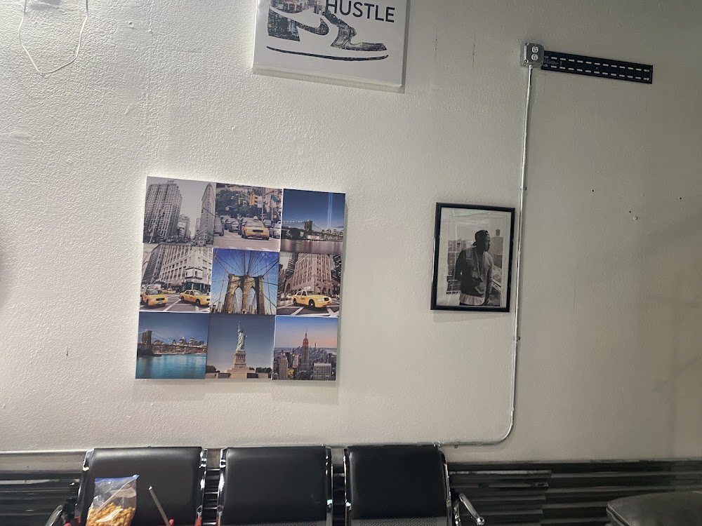 Brooklyn's Barbershop view 4