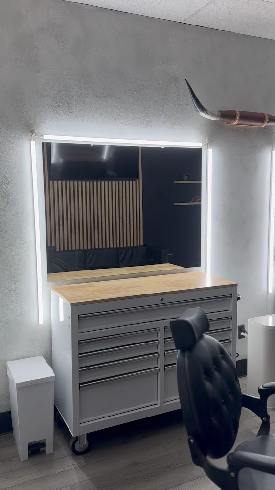Legado Barbershop view 3