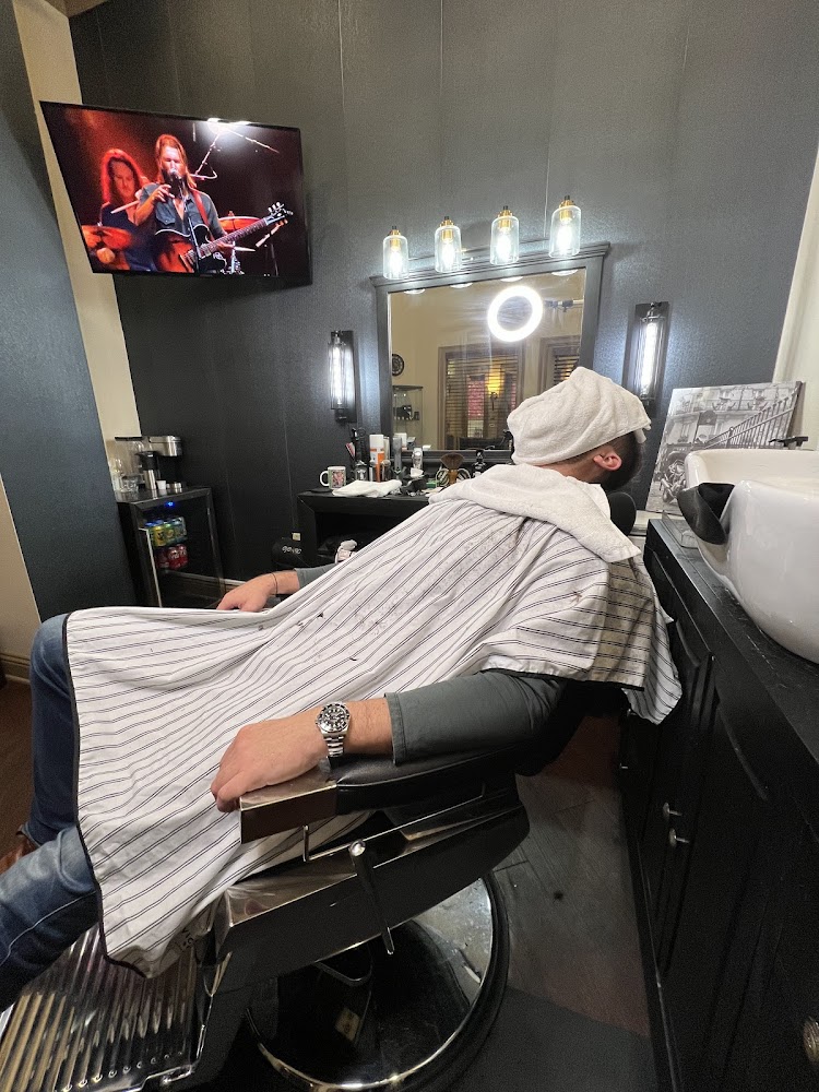 Steve's Barber Studio view 3