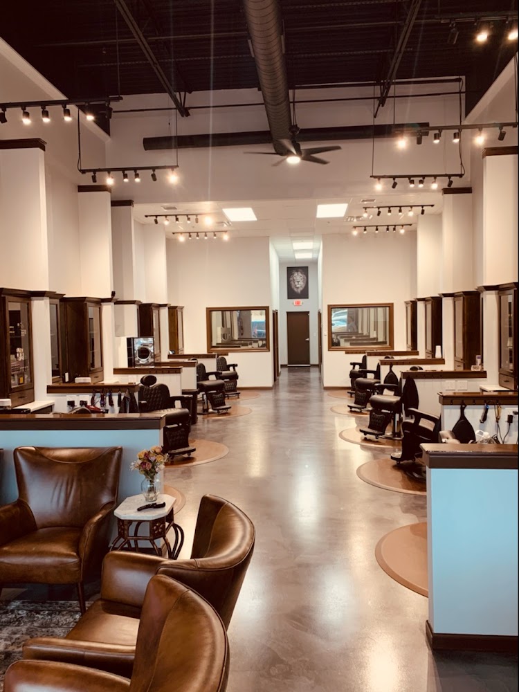 Lion's Mane Gentleman's Barbershop view 3