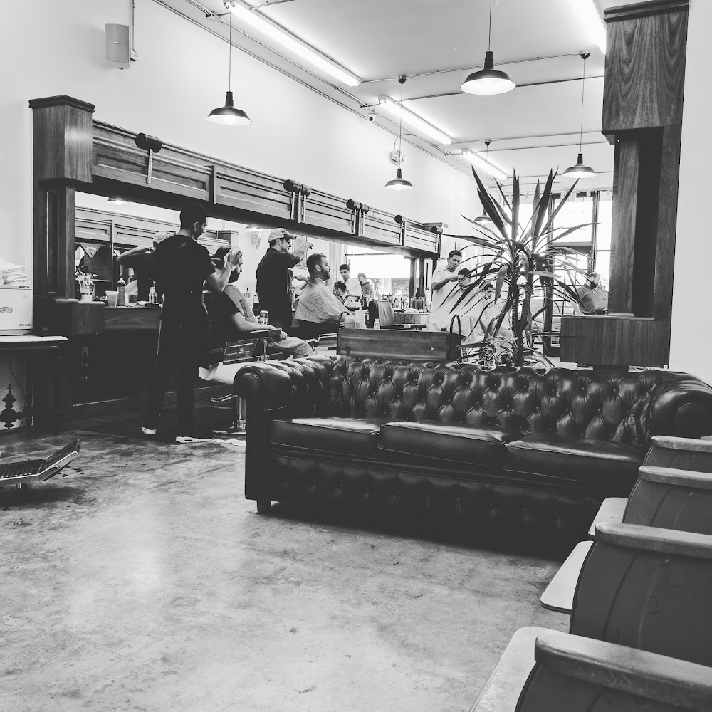 Cutthroat Barbers - Houston Barbershop in The Heights - Men's Barbershop view 3