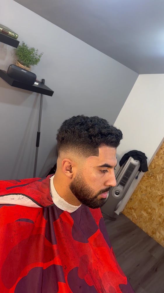 Hamza’s Barbershop view 4
