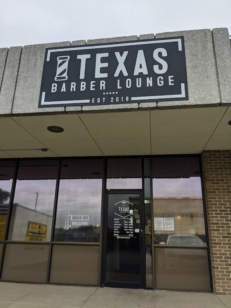 Texas Barber Lounge view 2