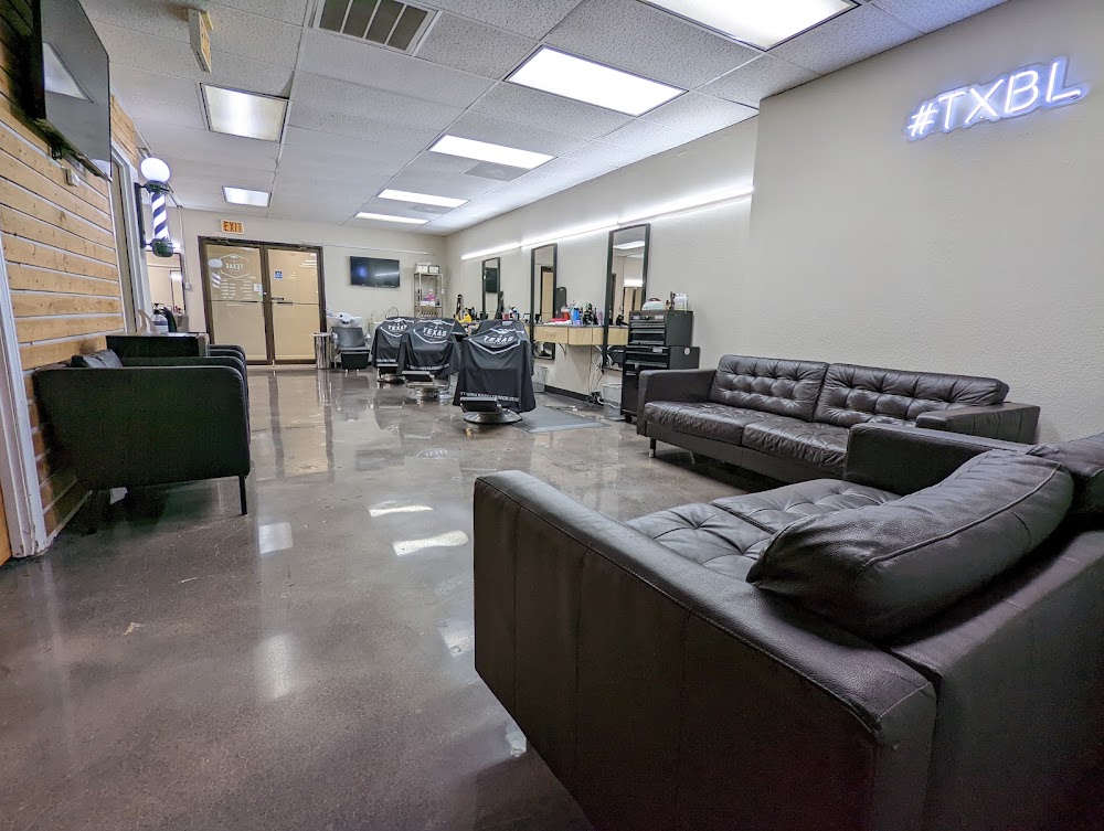 Texas Barber Lounge view 3
