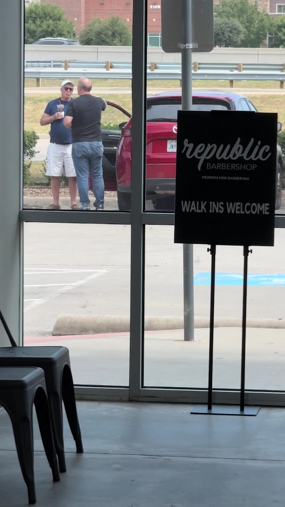 Republic barbershop view 3