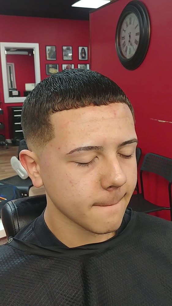 Fama Barber Shop and Beauty Salon view 4