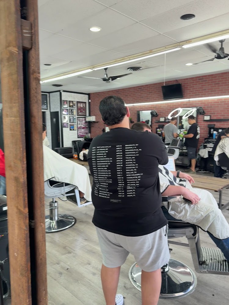 Uppercuts view 3