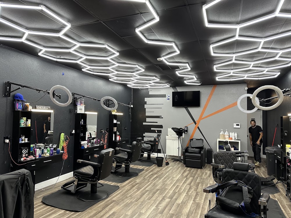 Otro Nivel Barber Shop view 3