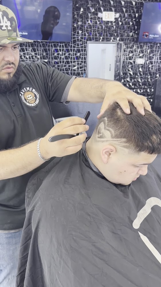 Cavemen Barbershop in Brownsville view 5