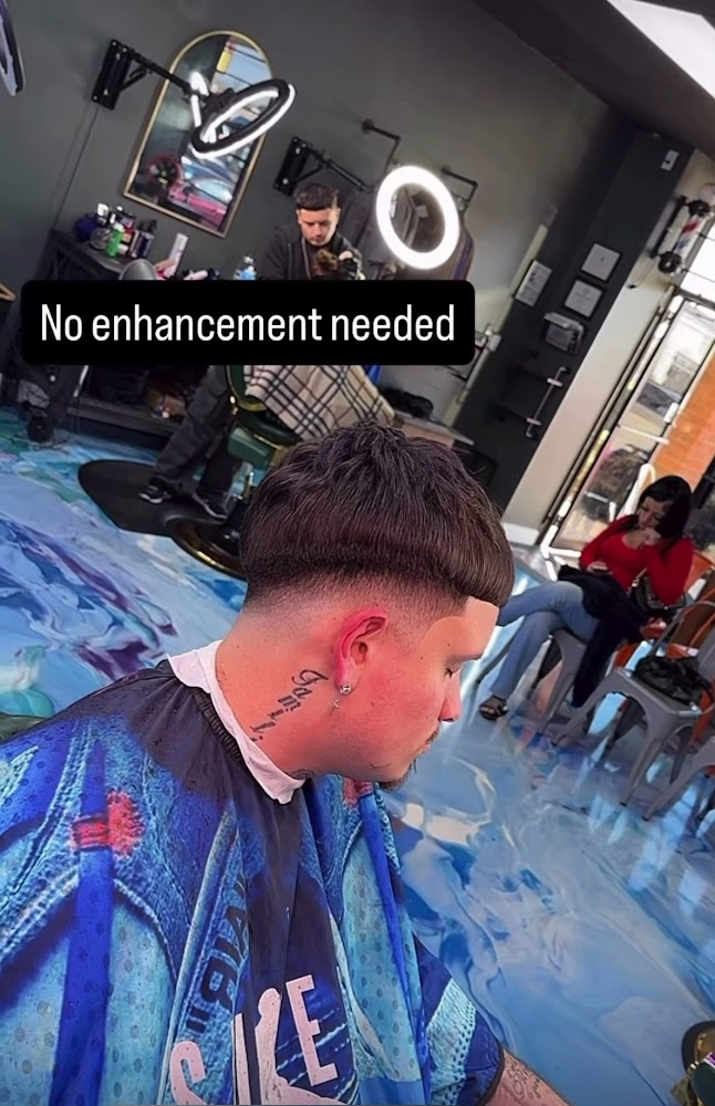 Slicks Barber Studio view 5