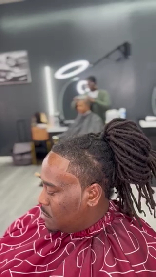 Men's Grooming Club view 5