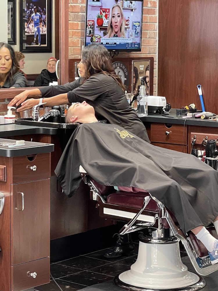 V's Barbershop Ft. Worth Tanglewood view 5