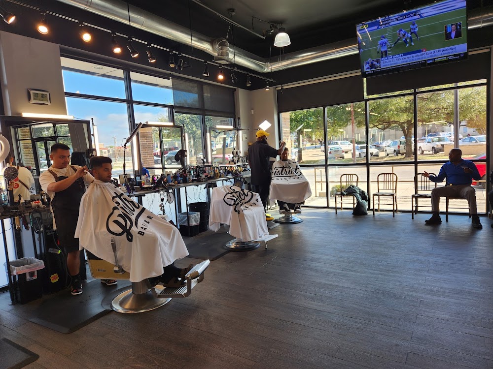 District Barbershop view 4