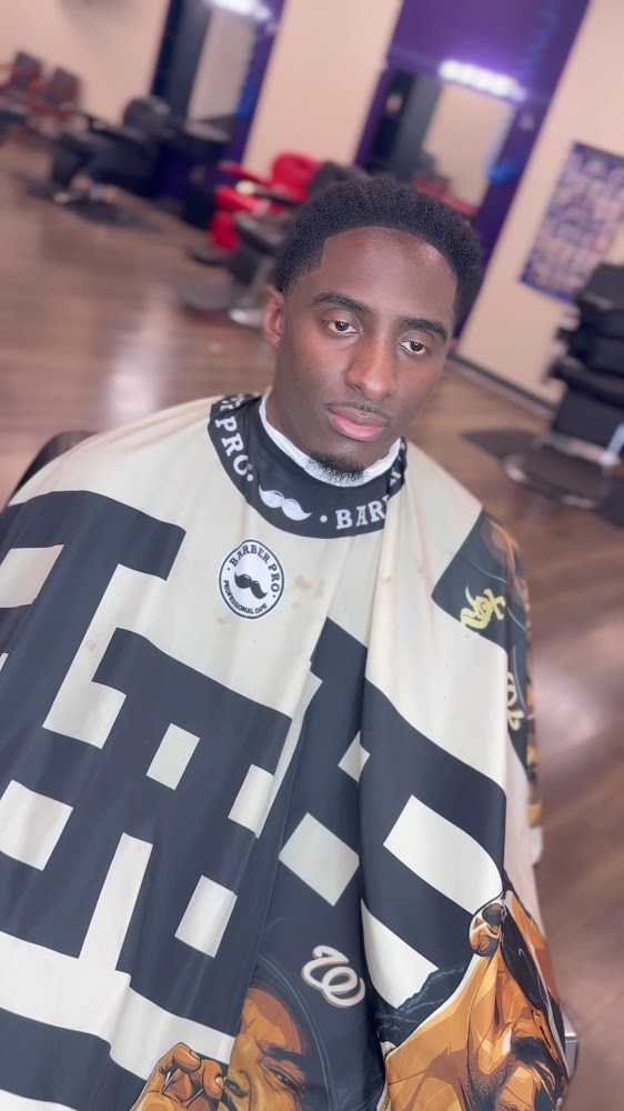 FADEZBYJAMES BARBERSHOP view 5