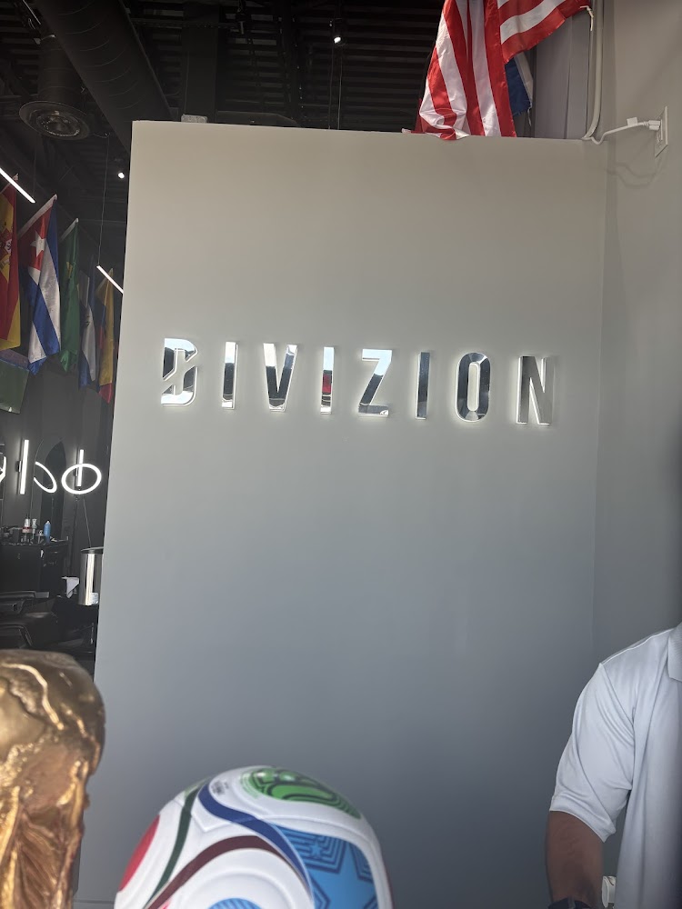 DIVIZION Barber Co. view 2