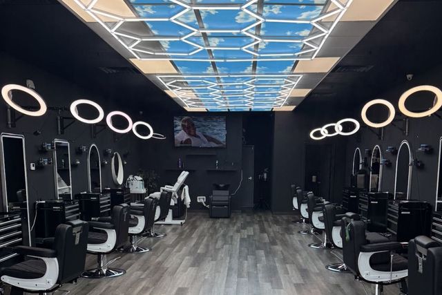Up and Up Barbershop-حلاق عربي McKinney primary photo