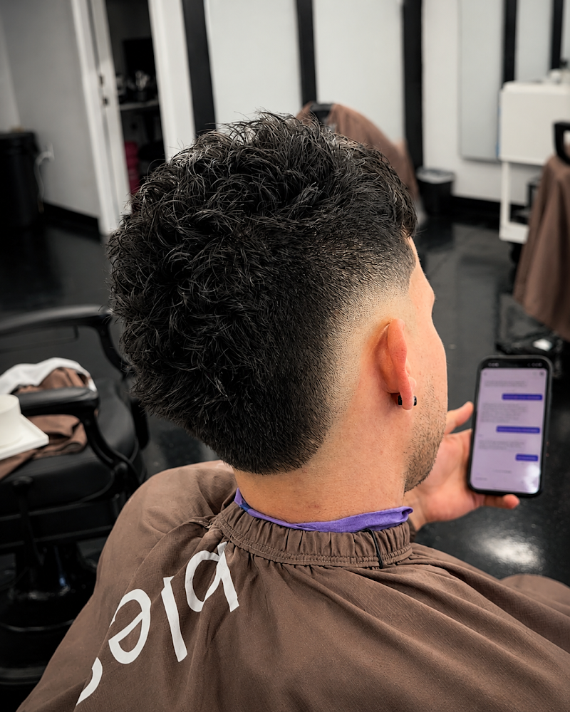 QQ Barbershop North Lamar view 3