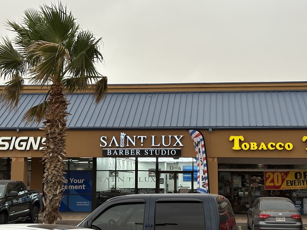 Saint Lux Barber Studio Airway view 3