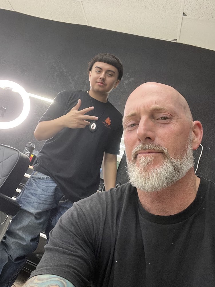 Headbangerz barbershop view 5