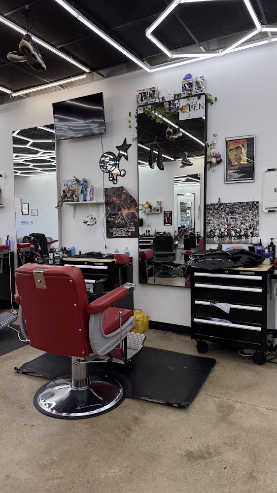 Change Barber Studio view 4