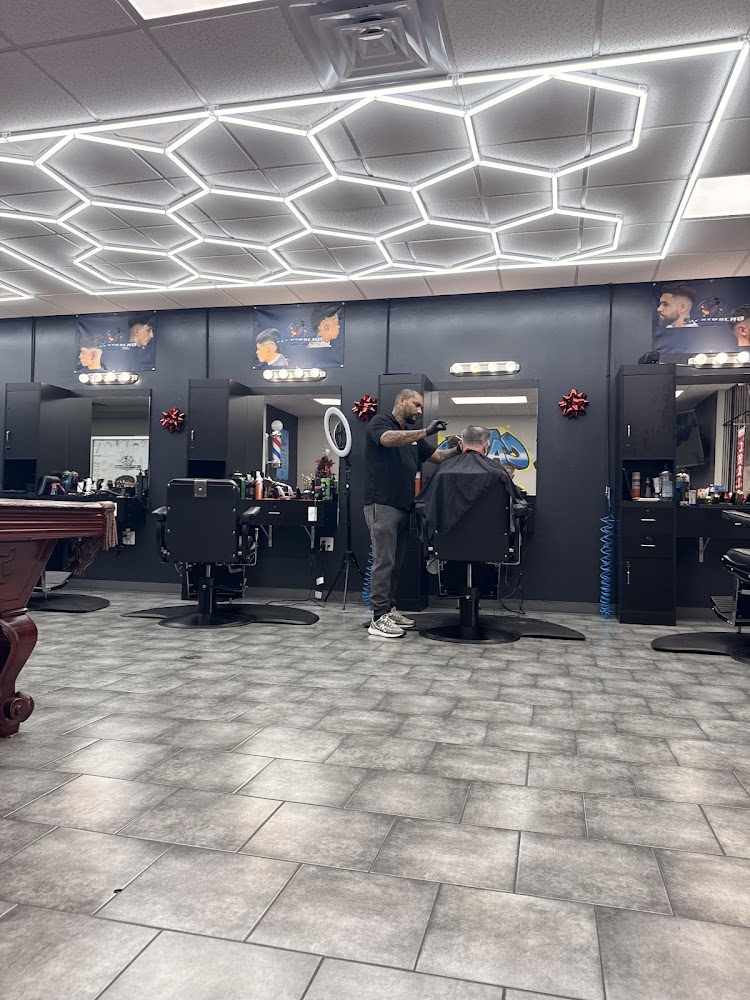 El Catracho Barber Shop view 3