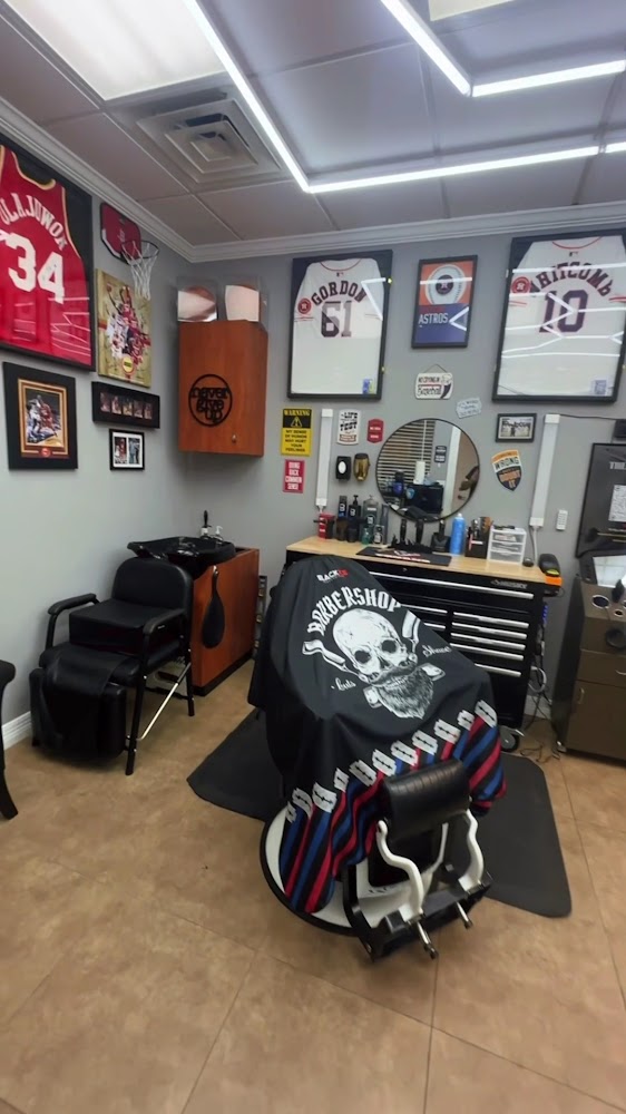 Gracious Fades Barber Shop view 4