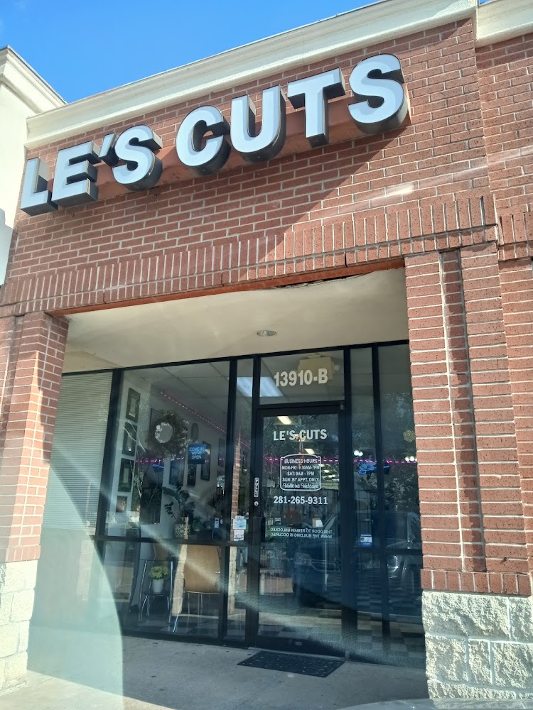Le's Cuts view 4