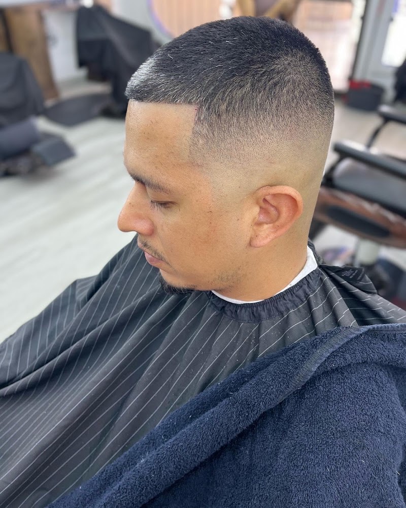 Line Up Barbershop VIP view 2