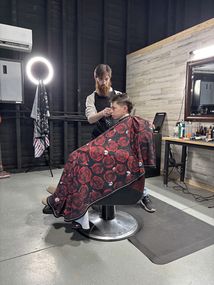 New Friends Barbershop view 3
