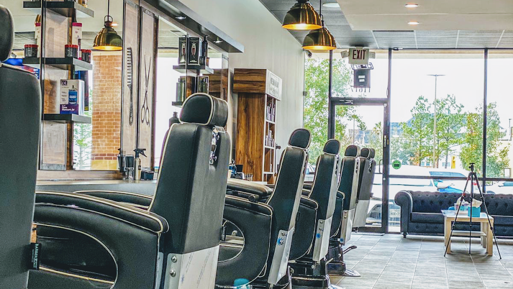 Professional Hair Salon حلاق عربي primary photo