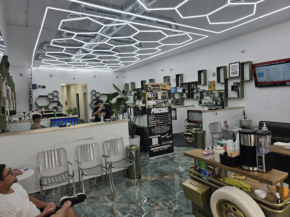 Barbershop: The Gee's Spot primary photo