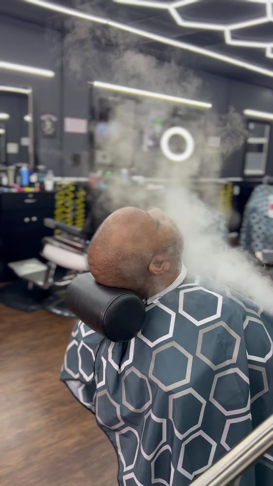 South Mason Finest Barbershop view 3